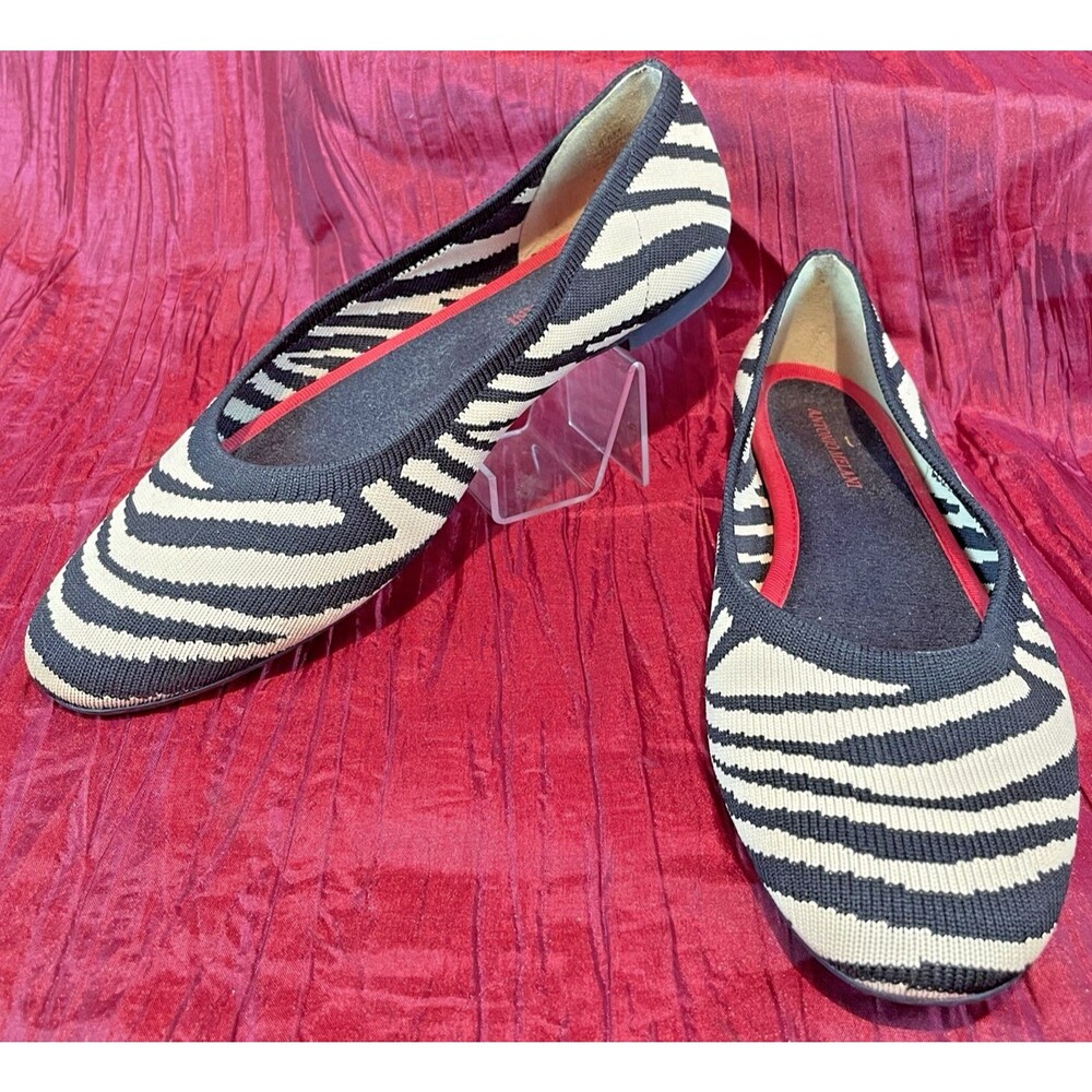 Womens NWOT Antonio Melani Tiger Stripe Slip-On Ballet Flats sz 8.5M